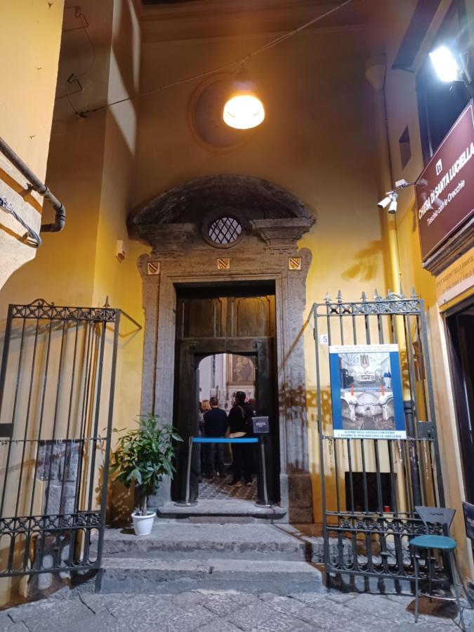 Home In Love: Vicoletto Dei Presepi Napoli Bagian luar foto